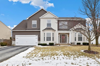 Lake Plainfield Home Active Under Contract in Plainfield Illinois