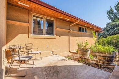 WELCOME TO 2027 CHARIS COURT IN THE HIGHLY DESIRABLE - photo 5