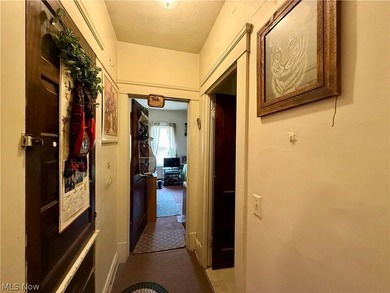 Exceptional opportunity to own a classic up-and-down duplex in - photo 14