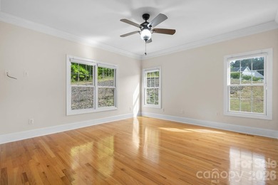 Welcome to 4 Royal Vista Way in River Bend, a premier Lake - photo 15