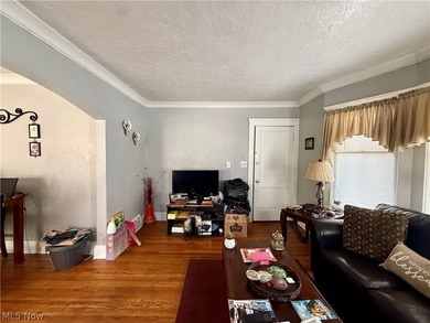 Exceptional opportunity to own a classic up-and-down duplex in - photo 18