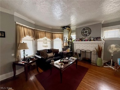 Exceptional opportunity to own a classic up-and-down duplex in - photo 20
