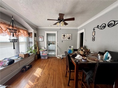 Exceptional opportunity to own a classic up-and-down duplex in - photo 25