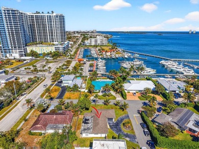 Discover the ultimate coastal lifestyle at 3651 Palm Drive in - photo 5