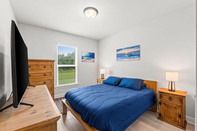 Welcome to this charming coastal cottage in the desirable - photo 31