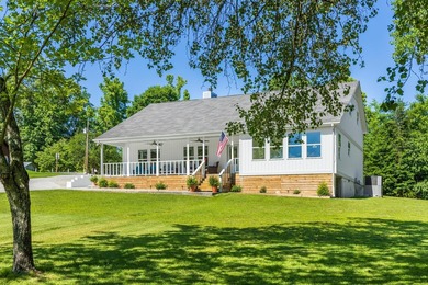 Welcome to your waterfront retreat with no restrictions, no HOA - photo 2