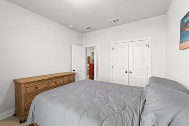 Welcome to this charming coastal cottage in the desirable - photo 34