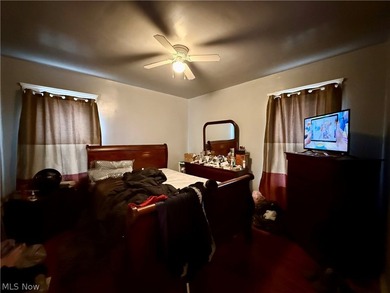 Exceptional opportunity to own a classic up-and-down duplex in - photo 36