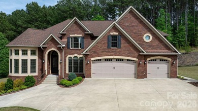 Welcome to 4 Royal Vista Way in River Bend, a premier Lake - photo 40
