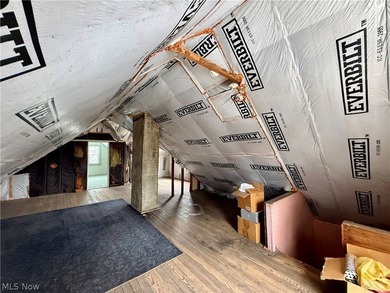 Exceptional opportunity to own a classic up-and-down duplex in - photo 40