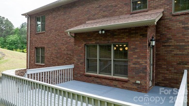 Welcome to 4 Royal Vista Way in River Bend, a premier Lake - photo 41