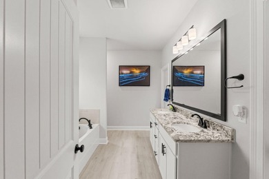 Welcome to this charming coastal cottage in the desirable - photo 41