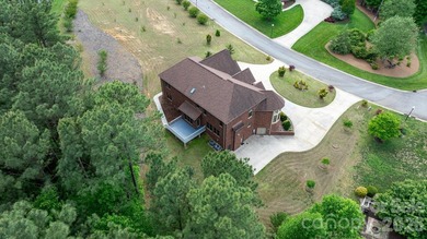 Welcome to 4 Royal Vista Way in River Bend, a premier Lake - photo 44