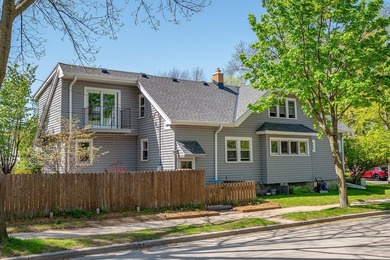 Charming bungalow with character and updates located in the - photo 4
