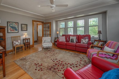 Charming bungalow with character and updates located in the - photo 6