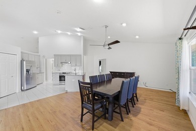 Investor or Fixer Upper Special. Selling as is. Conventional or - photo 22