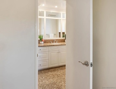 Light and bright home in the heart of Del Cerro featuring a - photo 27