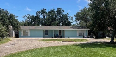 (private lake, pond, creek) Home For Sale in Rockport Texas