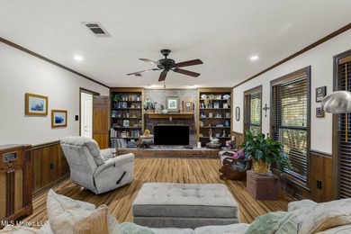 Tucked away on 3.6 acres this rustic charmer offers the perfect - photo 34