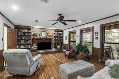 Tucked away on 3.6 acres this rustic charmer offers the perfect - photo 35