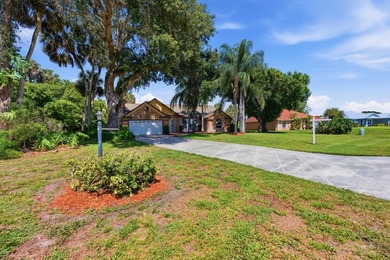 Investor or Fixer Upper Special. Selling as is. Conventional or - photo 39