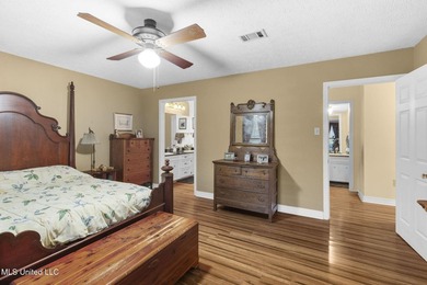 Tucked away on 3.6 acres this rustic charmer offers the perfect - photo 50