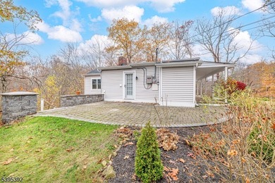 The perfect blend of charm, comfort, and modern upgrades--move - photo 26