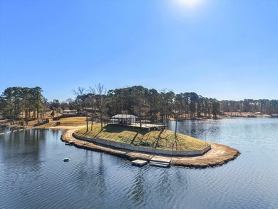 Welcome to a one-of-a-kind waterfront retreat located on Lone - photo 4