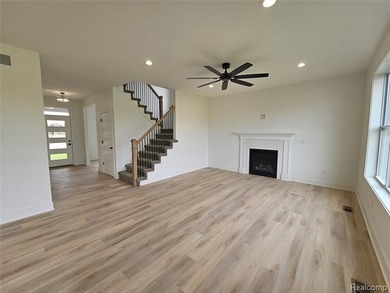 This home is finished - ready to move in. This newly constructed - photo 12