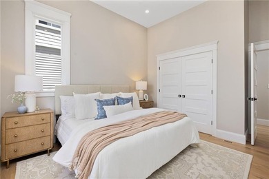 Nestled in the heart of Newport's Historic Hill, this newly - photo 12