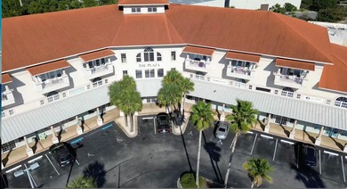 Well-maintained office space available in The Plaza, centrally - photo 15