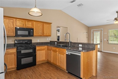 Welcome home to this charming 3-bedroom, 2-bath single-family - photo 15