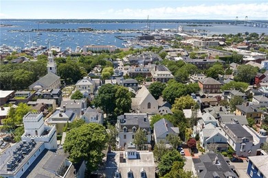 Nestled in the heart of Newport's Historic Hill, this newly - photo 34