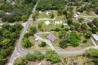 Welcome home to this charming 3-bedroom, 2-bath single-family - photo 38