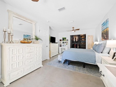 This property is being offered as a SHORT SALE with cooperation - photo 15