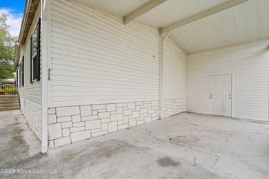 Welcome to this beautifully 2021-built double-wide home offering - photo 23