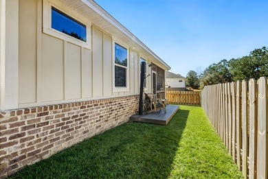 A must-see in Freeport! This 3-bedroom, 2-bath home with a flex - photo 38