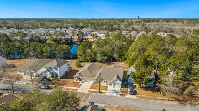A must-see in Freeport! This 3-bedroom, 2-bath home with a flex - photo 41