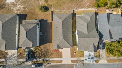 A must-see in Freeport! This 3-bedroom, 2-bath home with a flex - photo 45