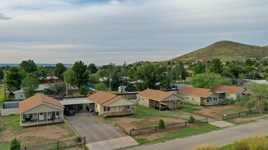 INVESTORS! THIS multi-family (5 unit) property, on almost an - photo 7