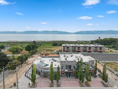 Modern Luxury Condo Near Bear Lake Short term rental Approved - photo 47