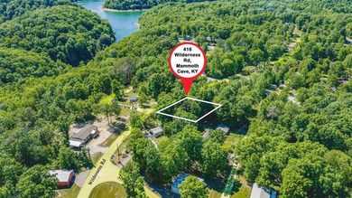 Lake living at its finest! This charming log-sided home offers - photo 9