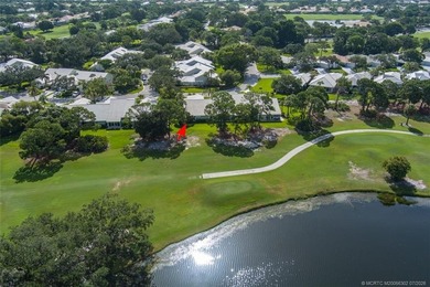 LOCATION! LOCATION! This home offers gorgeous views of LAKE and - photo 19