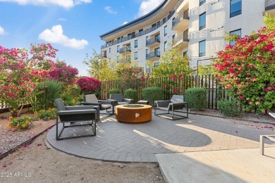 Find comfort in the heart of Old Town Scottsdale. This sleek