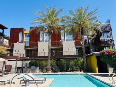 Find comfort in the heart of Old Town Scottsdale. This sleek