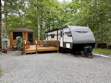 **Welcome to the Woodland neighborhood of Eagle Lake Recreation - photo 1