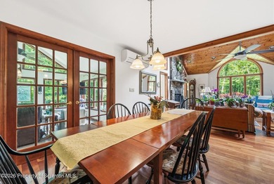Welcome to 364 Idlewild Lane, a beautifully maintained home - photo 8