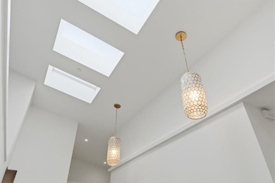 An inspiring, contemporary masterpiece. This custom built home - photo 38