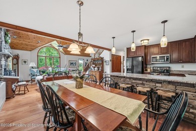Welcome to 364 Idlewild Lane, a beautifully maintained home - photo 9