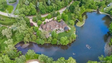 (private lake, pond, creek) Home For Sale in Bloomfield Hills Michigan